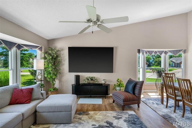 2143 Ingalls Circle 1449B, O'fallon, MO 63368