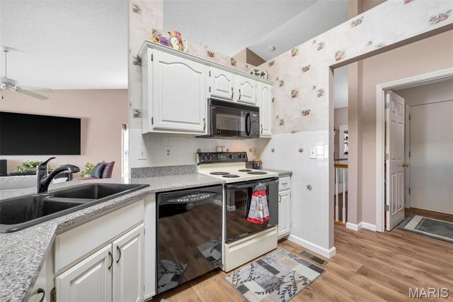 2143 Ingalls Circle 1449B, O'fallon, MO 63368