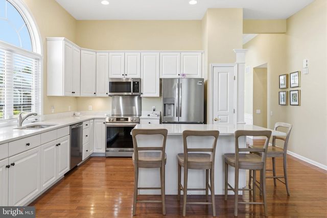 99 DILLON WAY, Washington Crossing, PA 18977