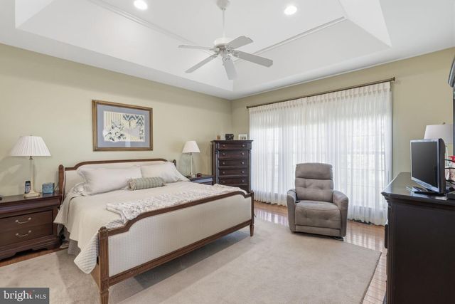 99 DILLON WAY, Washington Crossing, PA 18977