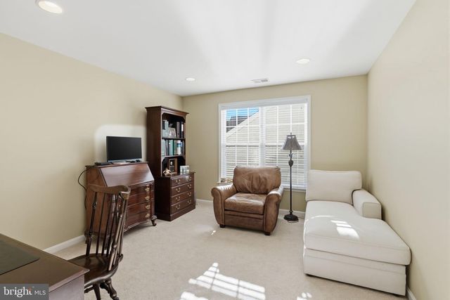 99 DILLON WAY, Washington Crossing, PA 18977
