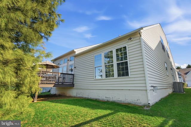 99 DILLON WAY, Washington Crossing, PA 18977