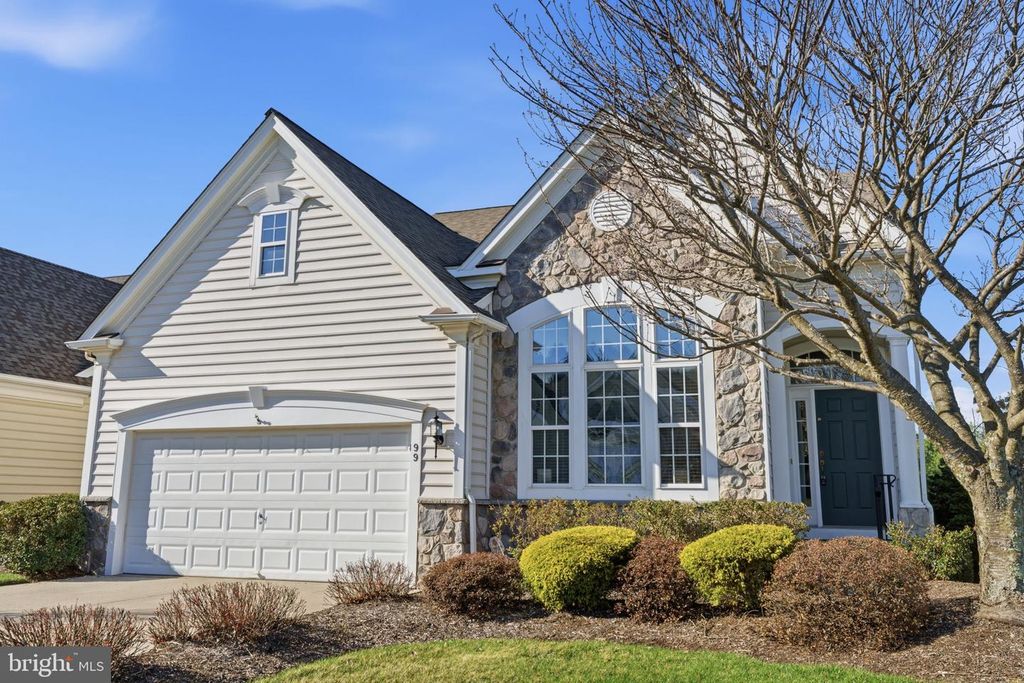 99 DILLON WAY, Washington Crossing, PA 18977