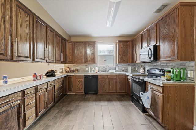 2417 Hawkwood Court, Fort Worth, TX 76123
