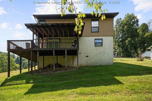 106 Phyllis Drive, Charleston, WV 25302