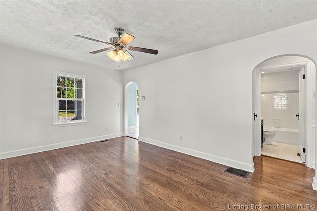 1936 Olive Street, New Albany, IN 47150