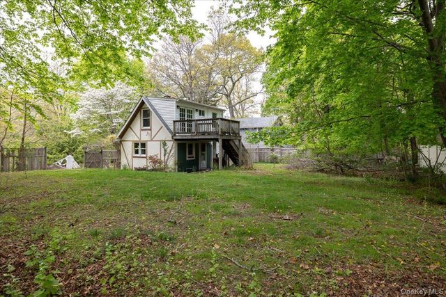 7 Amagansett Drive, Sound Beach, NY 11789