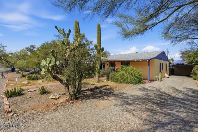 3825 E Calle Guaymas, Tucson, AZ 85716