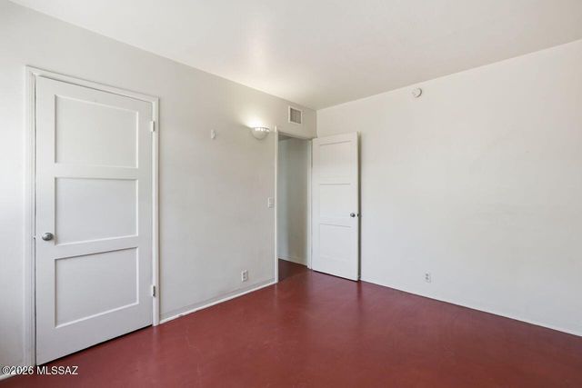 3825 E Calle Guaymas, Tucson, AZ 85716