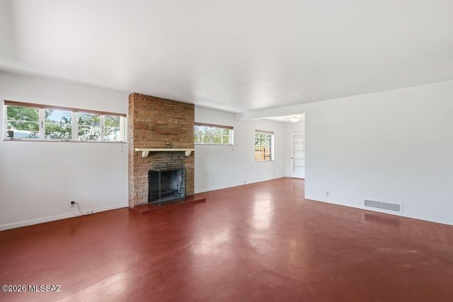 3825 E Calle Guaymas, Tucson, AZ 85716