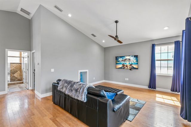 28 Spring St., St Augustine, FL 32084