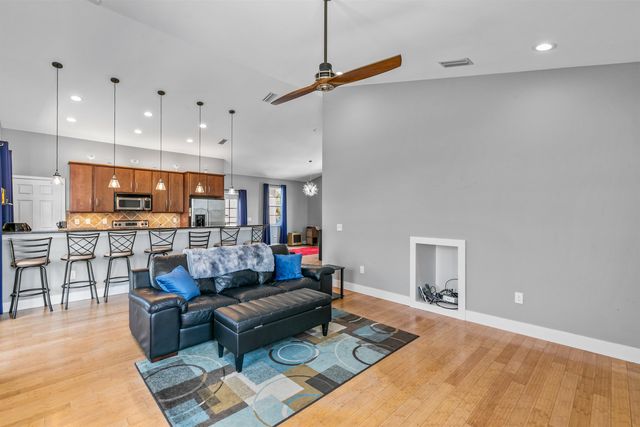 28 Spring St., St Augustine, FL 32084