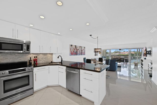 400 N FEDERAL Highway 315, Deerfield Beach, FL 33441