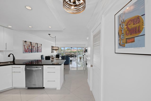 400 N FEDERAL Highway 315, Deerfield Beach, FL 33441