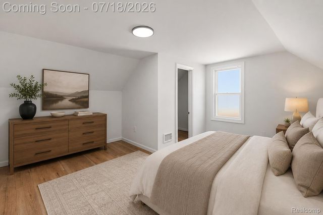 8132 Cadillac Avenue, Warren, MI 48089