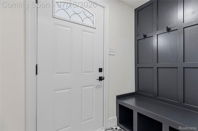 8132 Cadillac Avenue, Warren, MI 48089