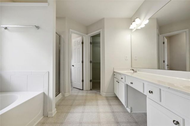 3033 Hartright Bend Court, Duluth, GA 30096