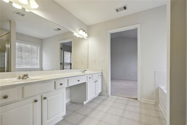 3033 Hartright Bend Court, Duluth, GA 30096