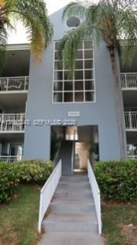 8520 SW 212th Street 305, Cutler Bay, FL 33189