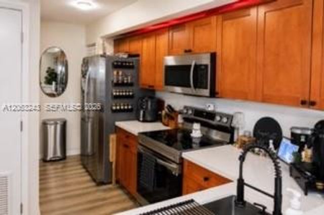 8520 SW 212th Street 305, Cutler Bay, FL 33189