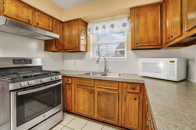 12607 Tammarack Drive, Houston, TX 77013