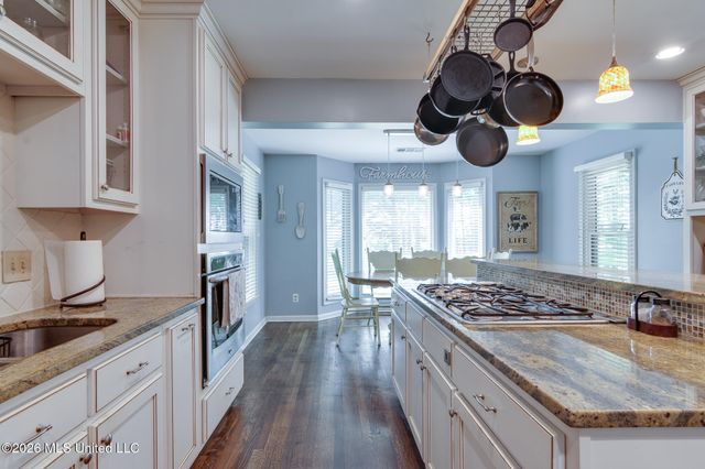 993 Quinn Road, Byhalia, MS 38611