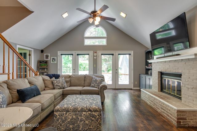 993 Quinn Road, Byhalia, MS 38611