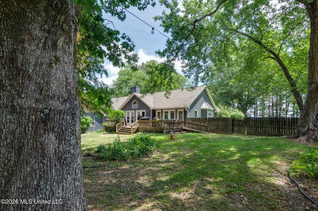 993 Quinn Road, Byhalia, MS 38611