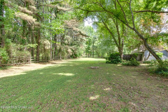 993 Quinn Road, Byhalia, MS 38611