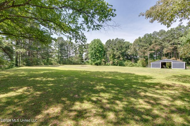 993 Quinn Road, Byhalia, MS 38611