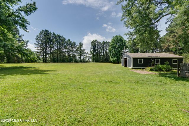 993 Quinn Road, Byhalia, MS 38611