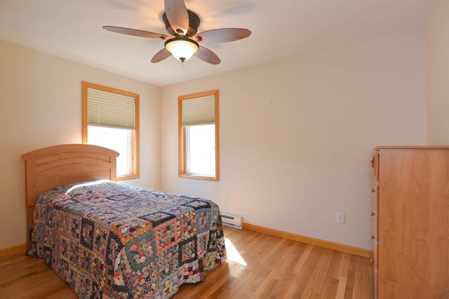 863 River Road, Weare, NH 03281