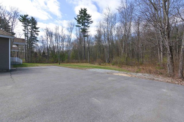 863 River Road, Weare, NH 03281