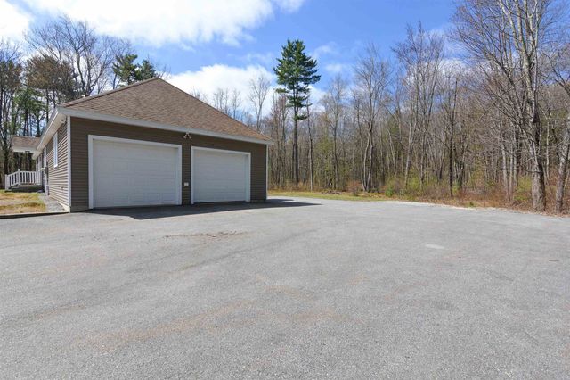 863 River Road, Weare, NH 03281