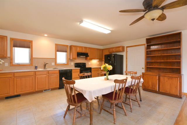 863 River Road, Weare, NH 03281