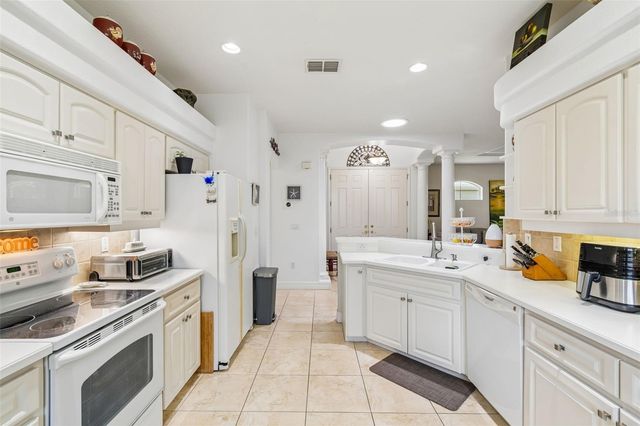 5212 ESPLANDE COURT, Brooksville, FL 34604