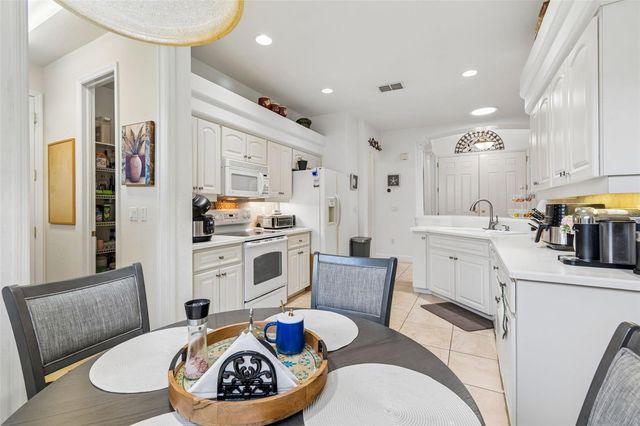 5212 ESPLANDE COURT, Brooksville, FL 34604