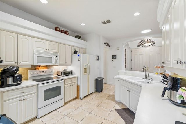 5212 ESPLANDE COURT, Brooksville, FL 34604