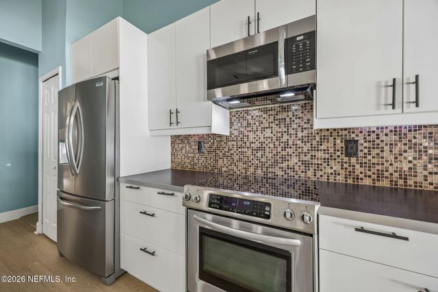 1706 ASTON HALL Drive E, Jacksonville, FL 32246
