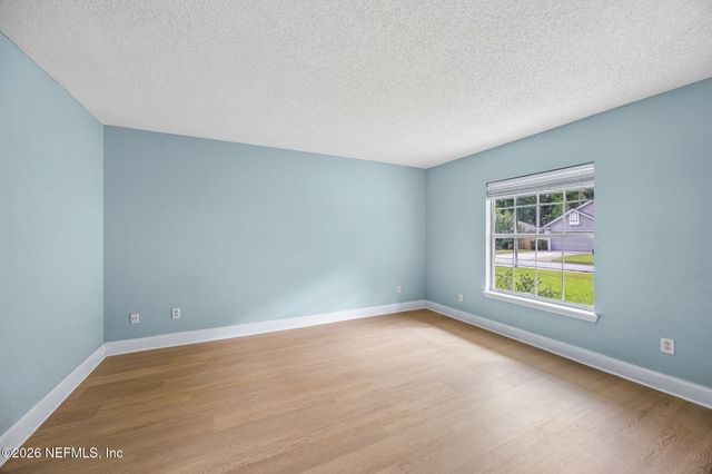 1706 ASTON HALL Drive E, Jacksonville, FL 32246