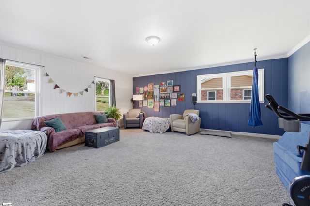 505 Kensington Road, Taylors, SC 29687