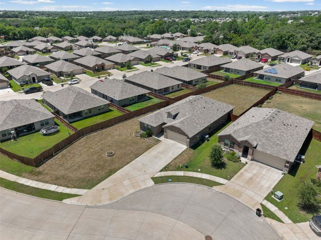 161 Anderson Mill Street, Azle, TX 76020
