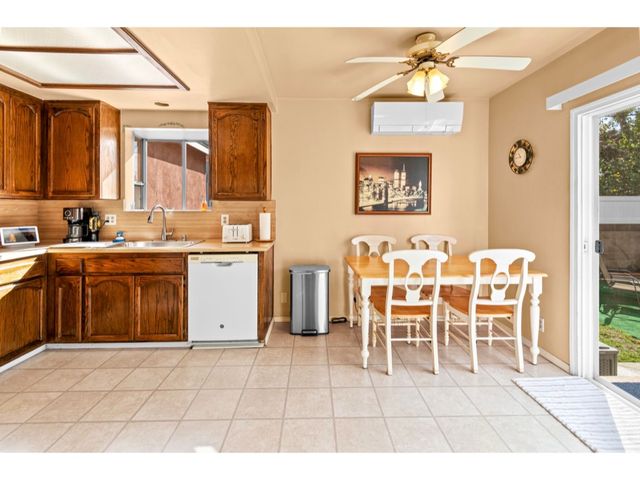 9872 Potter Street, Bellflower, CA 90706