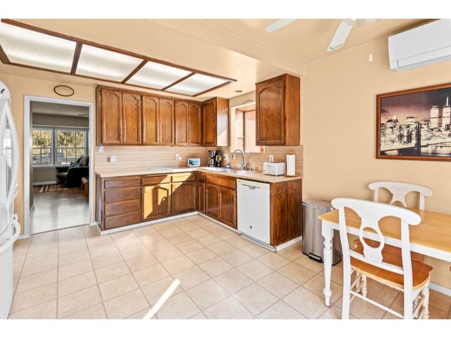 9872 Potter Street, Bellflower, CA 90706