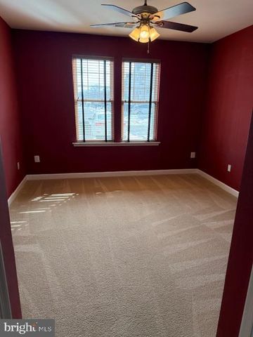 6185 WILLOW PL #105, Bealeton, VA 22712