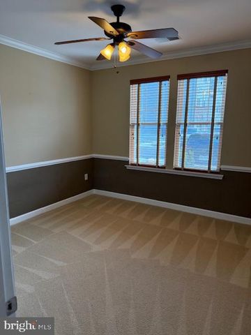 6185 WILLOW PL #105, Bealeton, VA 22712