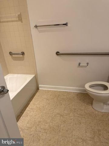 6185 WILLOW PL #105, Bealeton, VA 22712