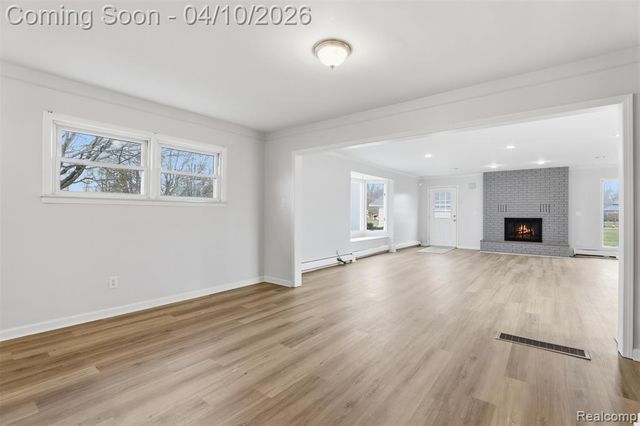 20201 Lancaster Street, Harper Woods, MI 48225