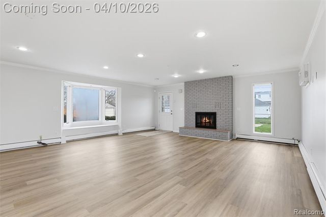 20201 Lancaster Street, Harper Woods, MI 48225