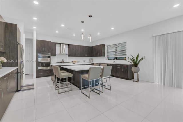 9150 Parkland Bay Drive, Parkland, FL 33076